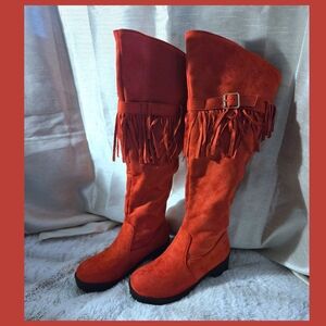 Chic Over the Knee Fringe Boots - Red
